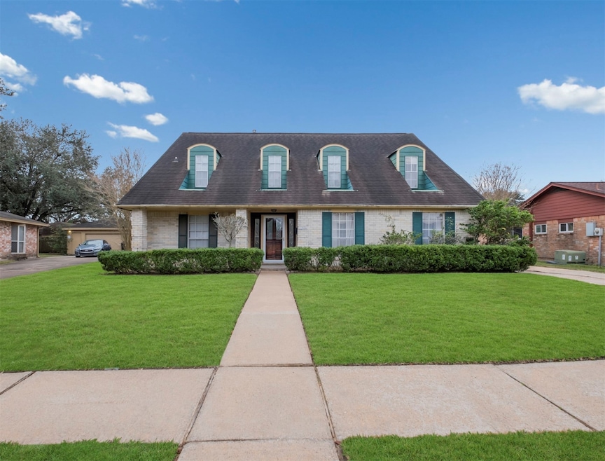 12006 Kirknoll Dr, Houston, TX 77089 - photo 1