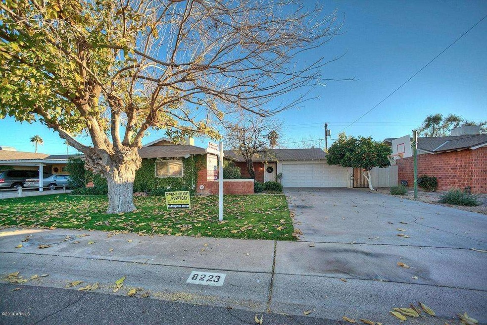 8223DevonShire01