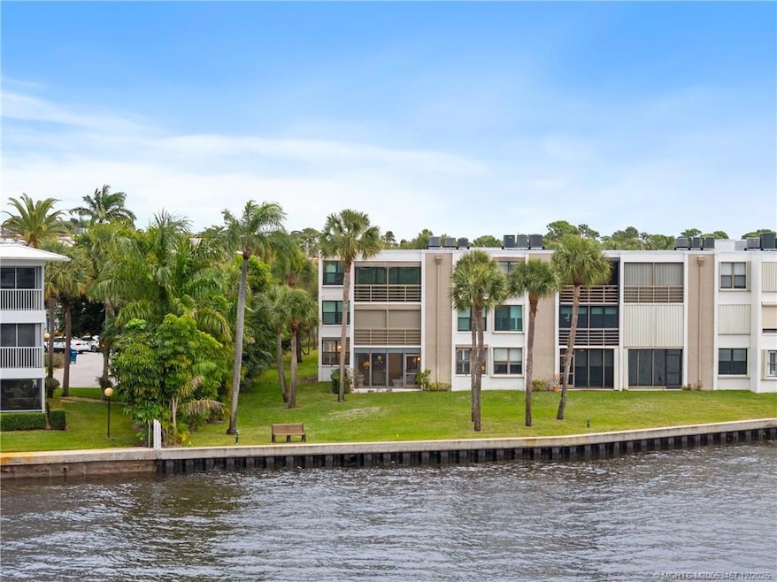 1950 SW Palm City Rd unit 8107, Stuart, FL 34994 - photo 1