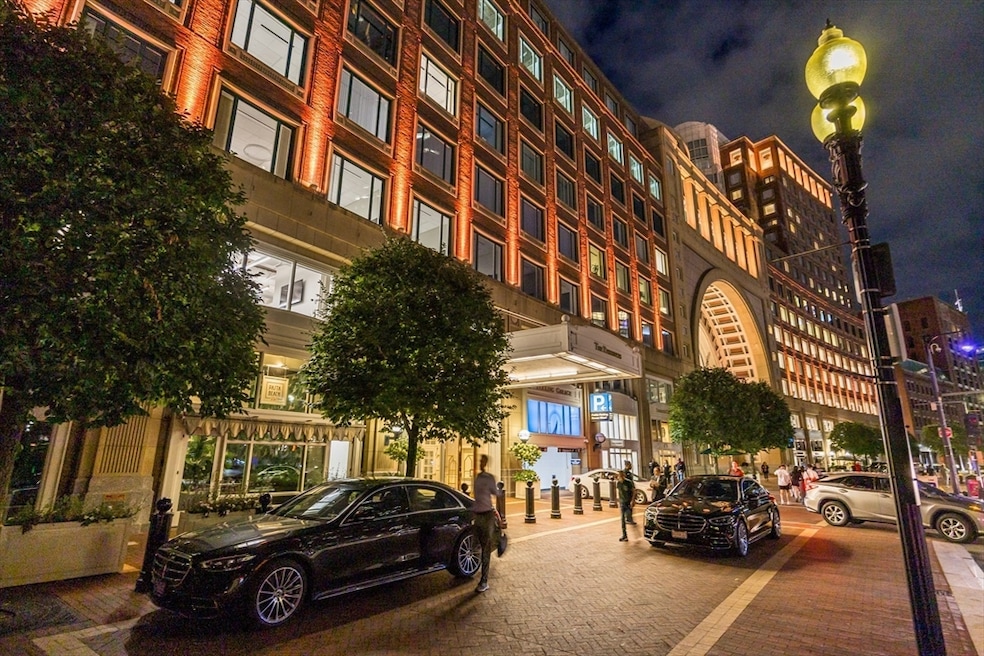 Rowes Wharf Condominiums unit PH4, Boston, MA 02110 - photo 1