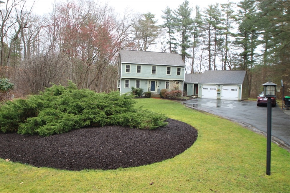 922 Winter St, Hanson, MA 02341 - photo 1