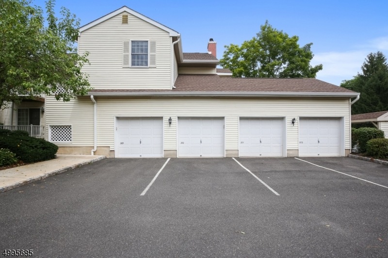 369 Potomac Dr, Basking Ridge, NJ 07920 - photo 1