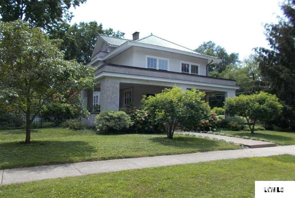 503 Delavan St, Lincoln, IL 62656 - photo 1