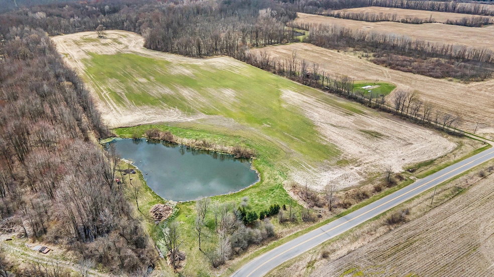 41177 38th Ave, Paw Paw, MI 49079 - photo 1
