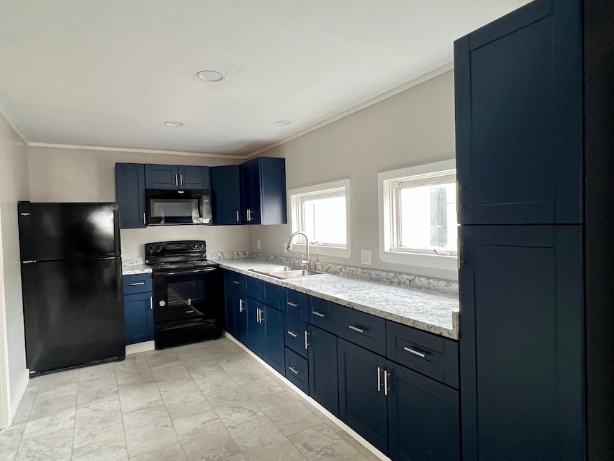 26 Christian Hill unit 2, Canaan, VT 05903 - photo 1