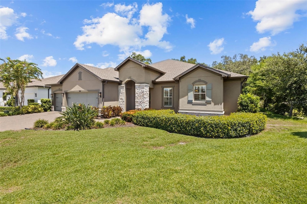 1541 Forest Glen Ct, Palm Harbor, FL 34683 - photo 1