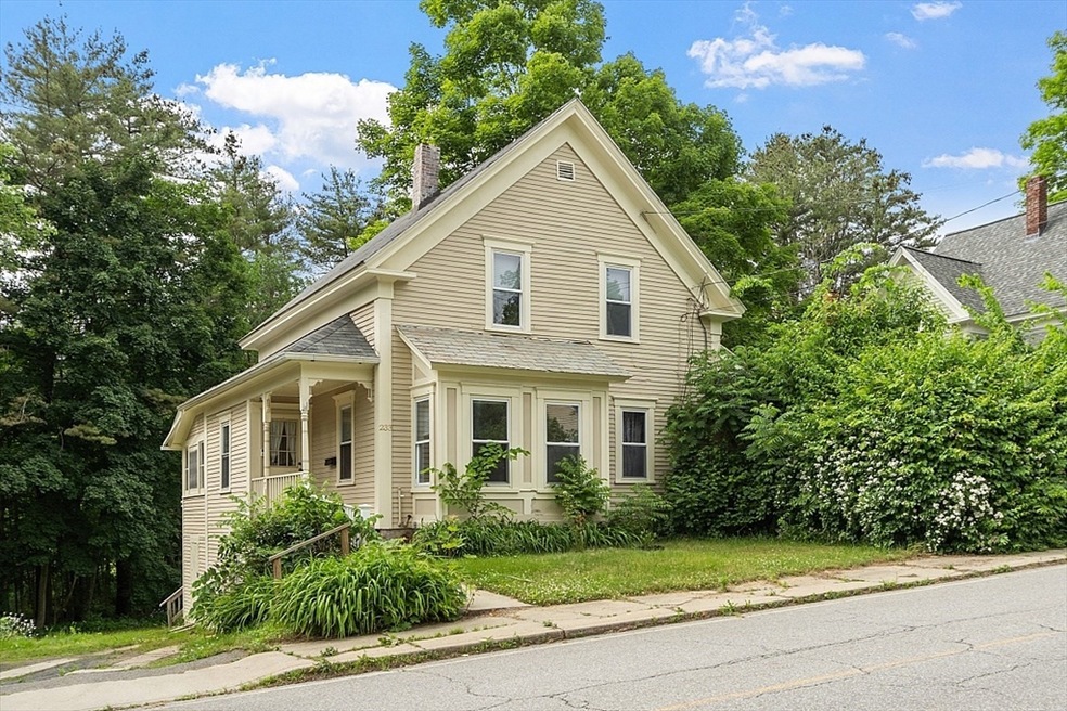 233 N Main St, Orange, MA 01364 - photo 1