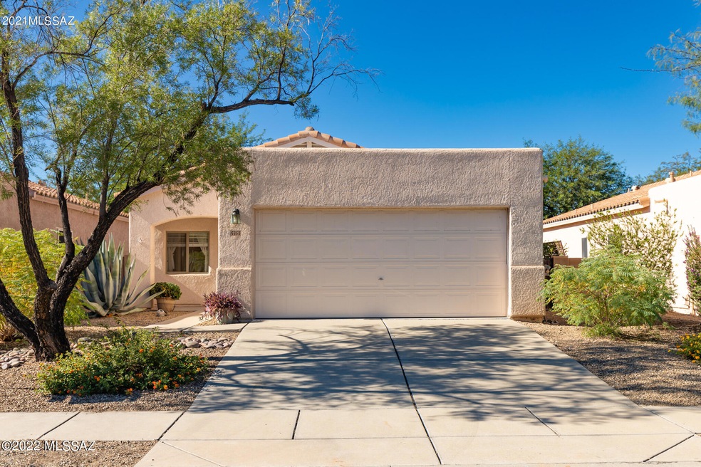 5353 N Willow Thicket Way.
