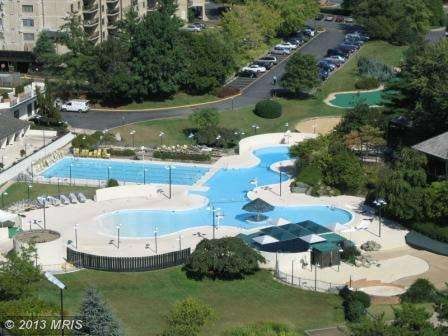 203 Yoakum Pkwy unit 520, Alexandria, VA 22304 - photo 1