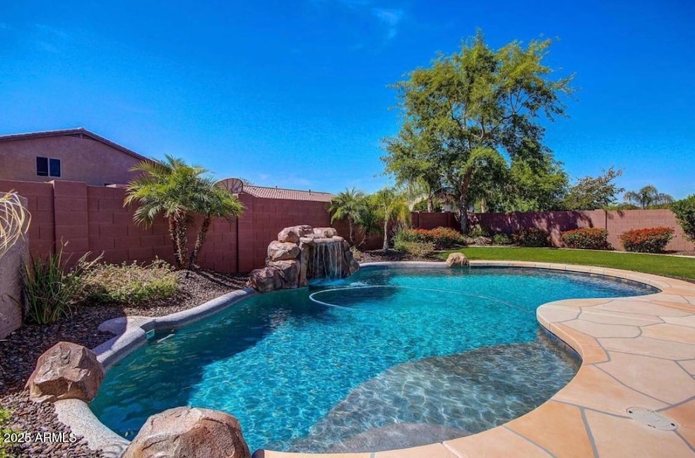 2205 W Gambit Trail, Phoenix, AZ 85085 - photo 1