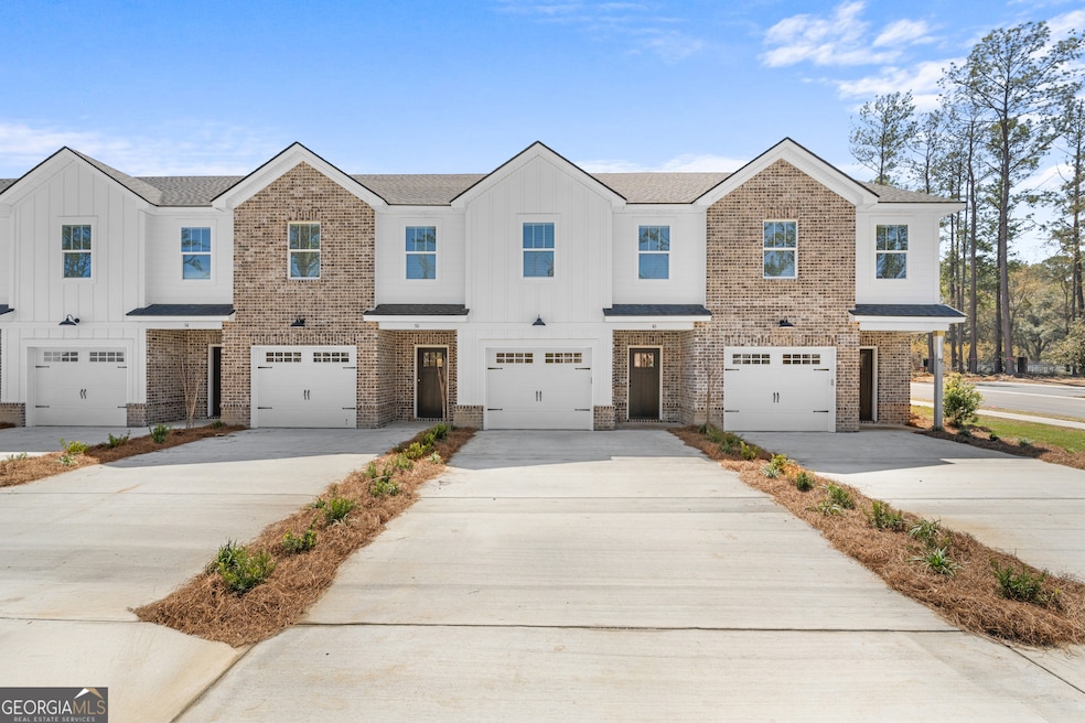 For Rent $2,100/month