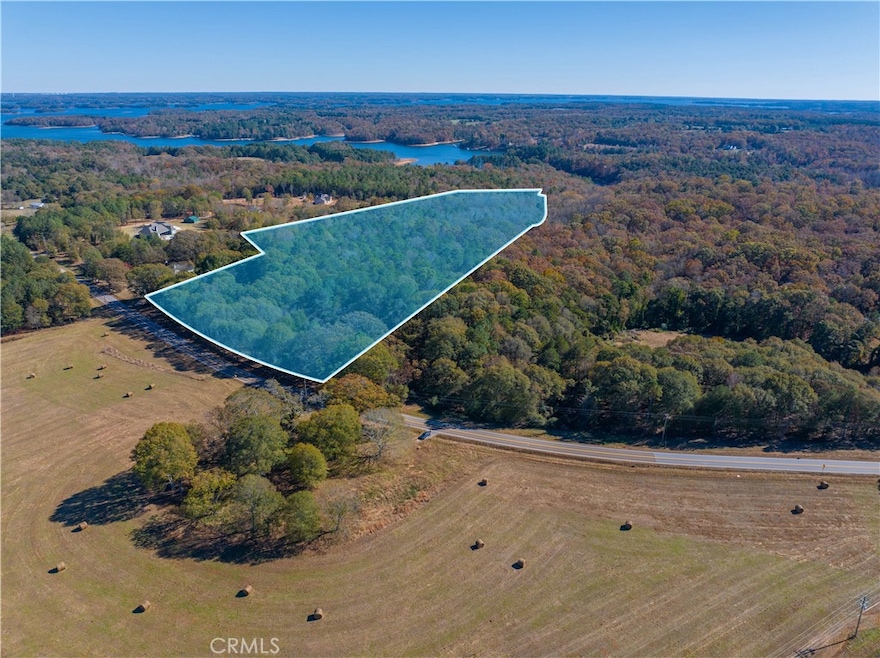 8400 Reed Creek Hwy, Outside Area (Outside Ca), GA 30643 - photo 1