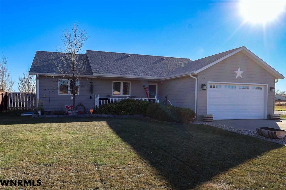 475 K St, Gering, NE 69341 - photo 1