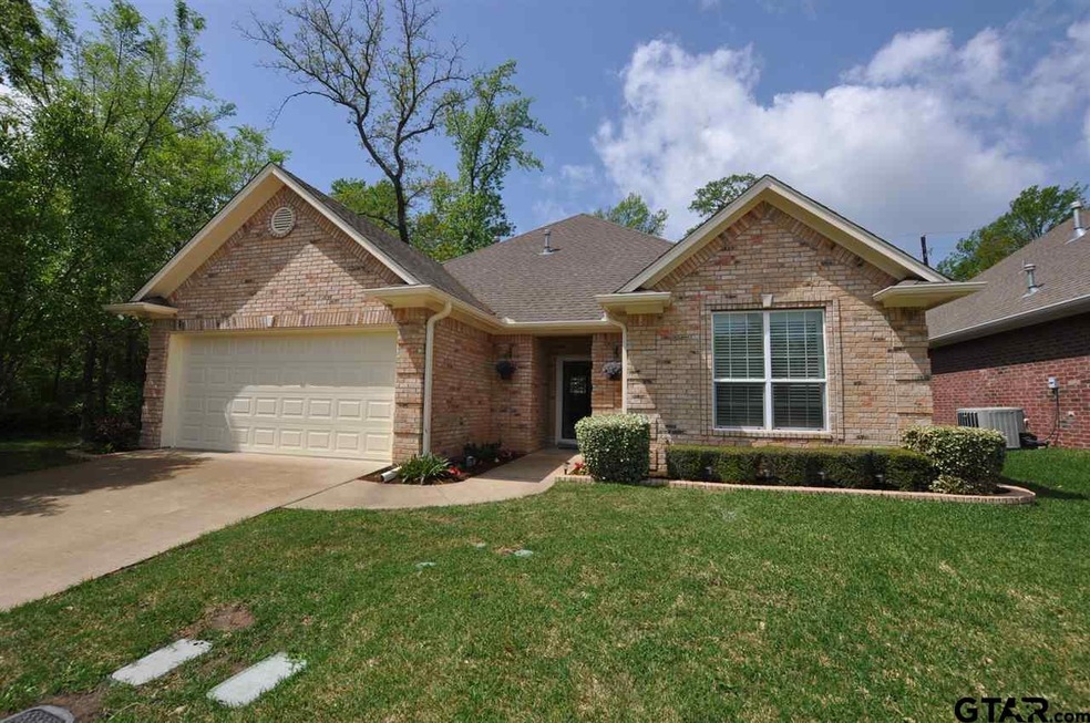 5827 5827 Cross Creek Cir, Tyler, TX 75703 - photo 1