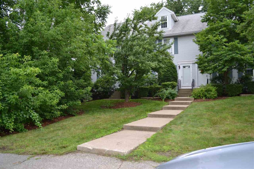 65 Beech Hill Ave, Manchester, NH 03103 - photo 1