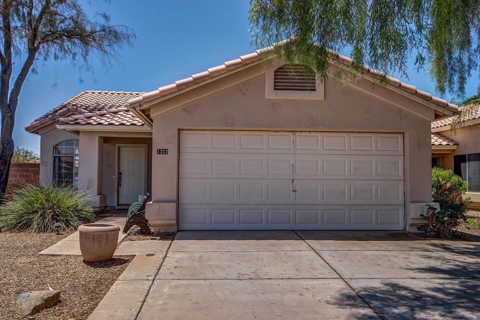 1202 N Comanche Ct, Chandler (1)