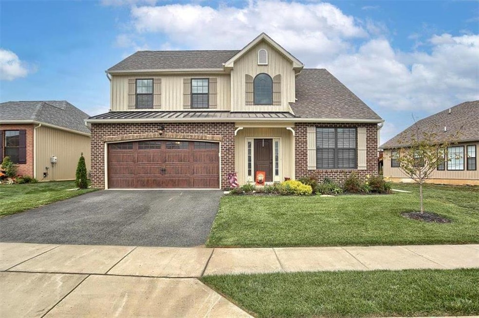 4127 Streamside Rd, Emmaus, PA 18049 - photo 1