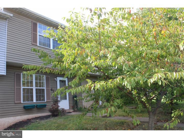 414 Blaker Dr, East Greenville, PA 18041 - photo 1