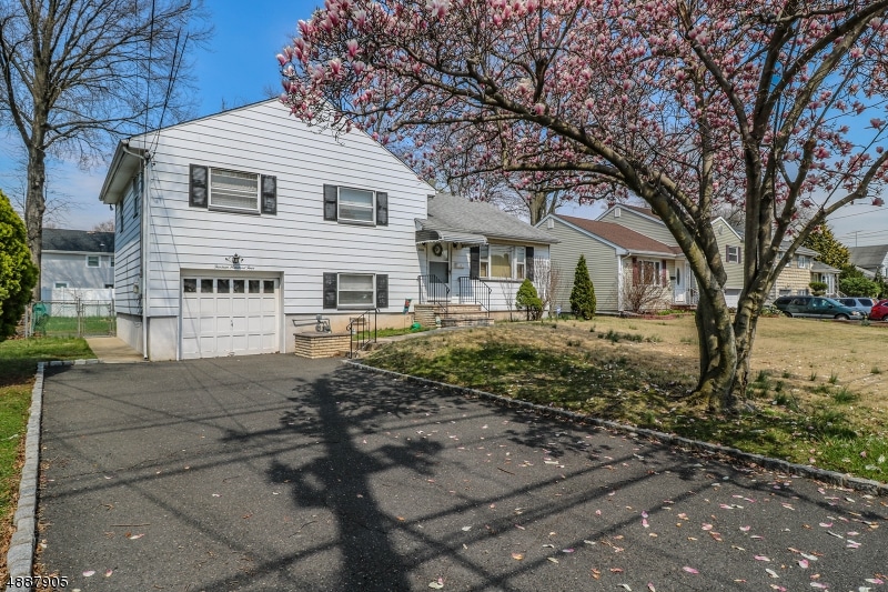 1304 N Stiles St, Linden, NJ 07036 - photo 1