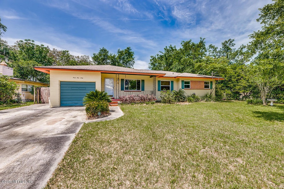 4960 Dianwood Dr E, Jacksonville, FL 32210 - photo 1