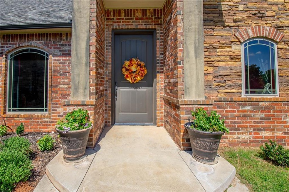 2324 E Rock Creek Rd, Tuttle, OK 73089 - photo 1