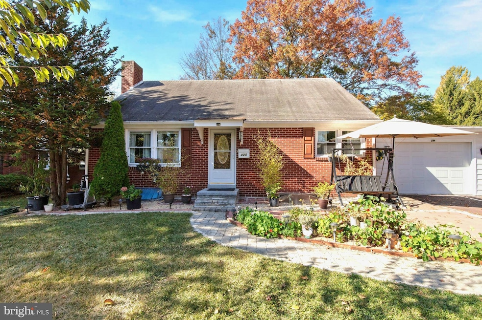 425 Montgomery Ave, Souderton, PA 18964 - photo 1