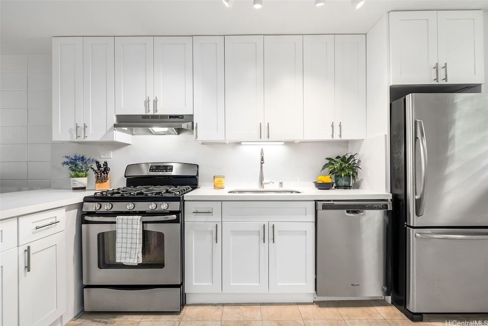 Brand new cabinets, quarts countertops, sink & fix