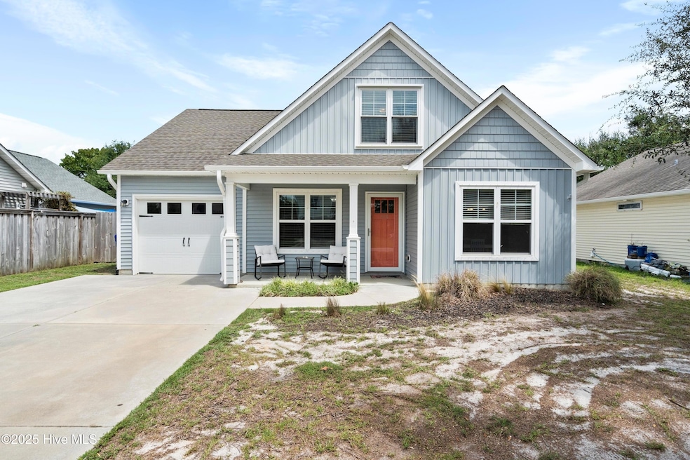 Pending $494,900 • Co-Listing Agent