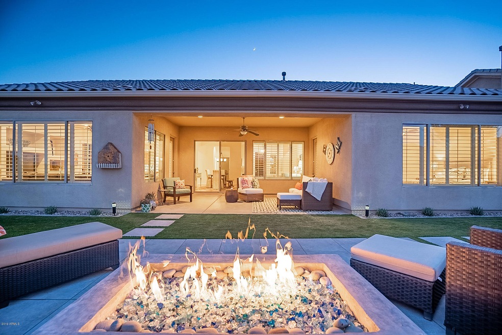 Laurel Valley - 6 ft Custom Fire-pit