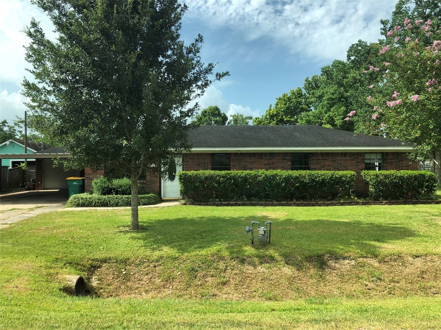 5918 Larrycrest Dr, Pearland, TX 77584 - photo 1