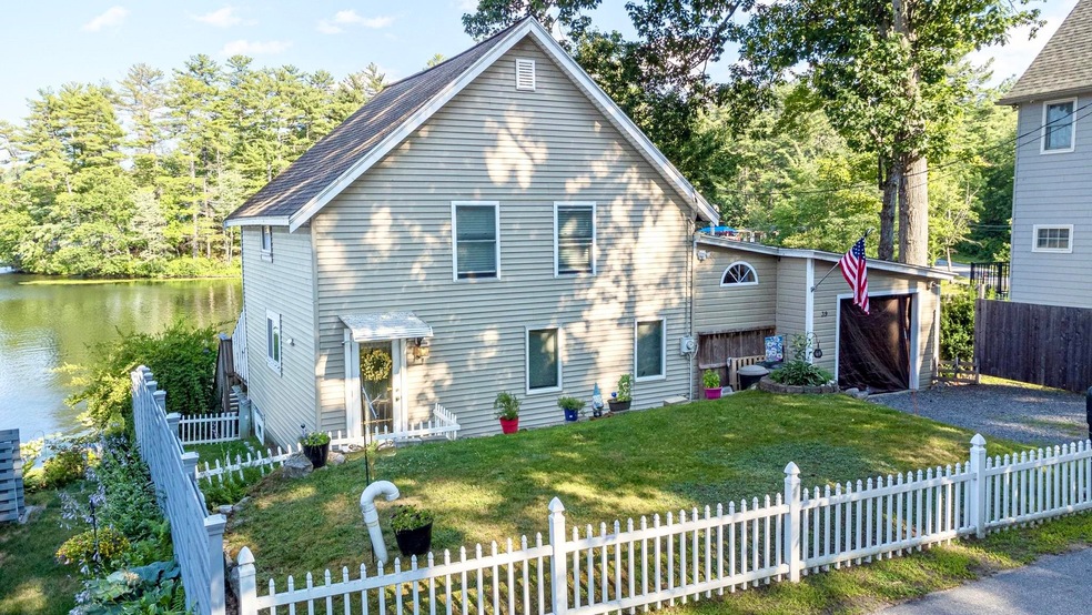 39 Broadway, Amherst, NH 03031 - photo 1