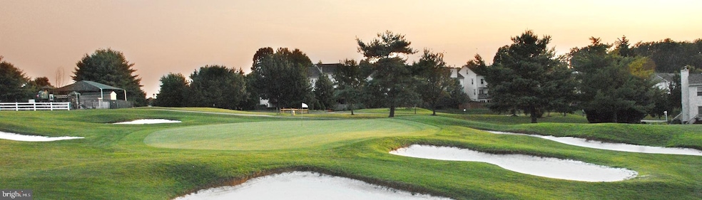 1601 Wayland Ct, Crofton, MD 21114 - photo 1