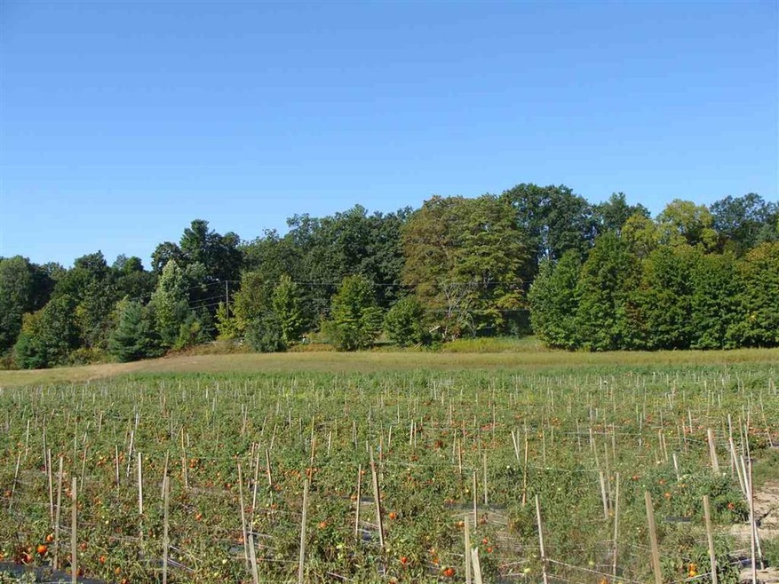 2-44-4 N Pepperell Rd, Hollis, NH 03049 - photo 1