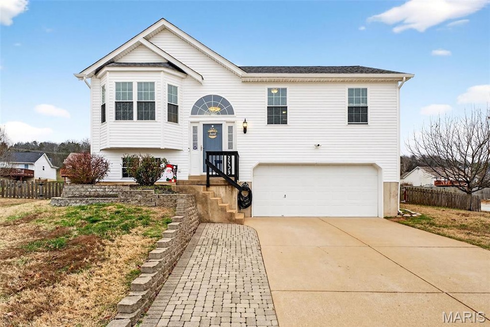 2503 Waterfront Ct, Imperial, MO 63052 - photo 1