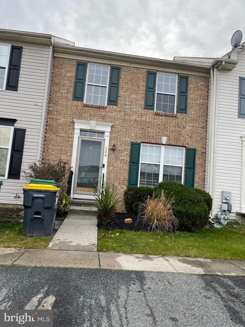 104 Couples Dr, Newark, DE 19702 - photo 1