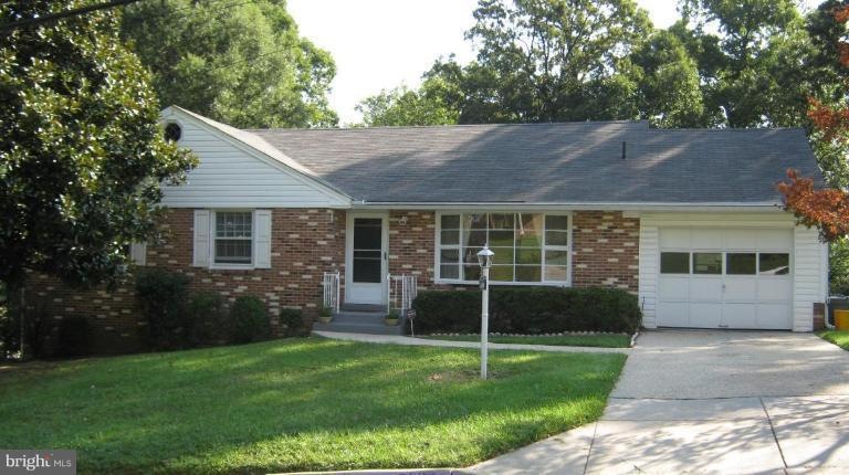 7304 Lois Ln, Lanham, MD 20706 - photo 1