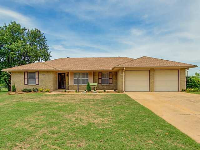Exterior Front. 2.42 acres with two shops!