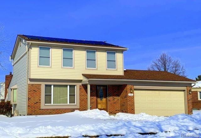 NEAT AND CLEAN, WELL MAINTAINED, 3 BEDROOM, 1 1/2 UPDATED CERAMIC TILE BATH COLONIAL