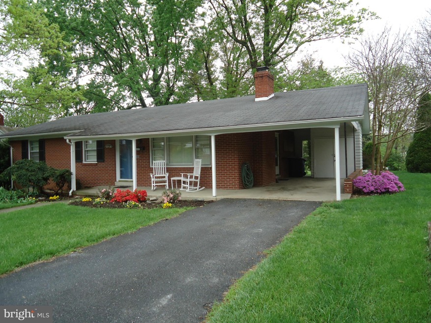 111 Catoctin Ave, Frederick, MD 21701 - photo 1