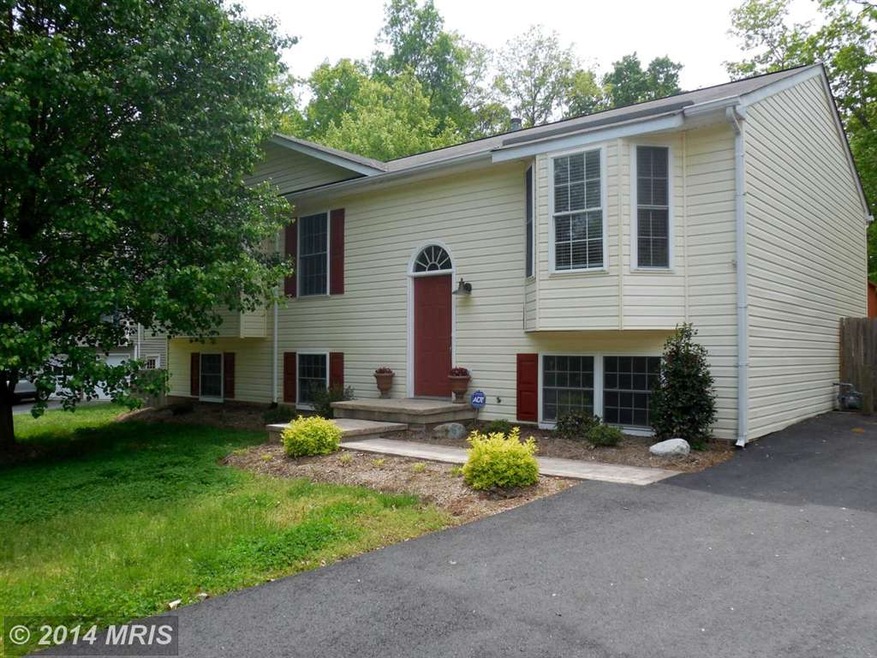 10604 Crestwood Dr, Spotsylvania, VA 22553 - photo 1