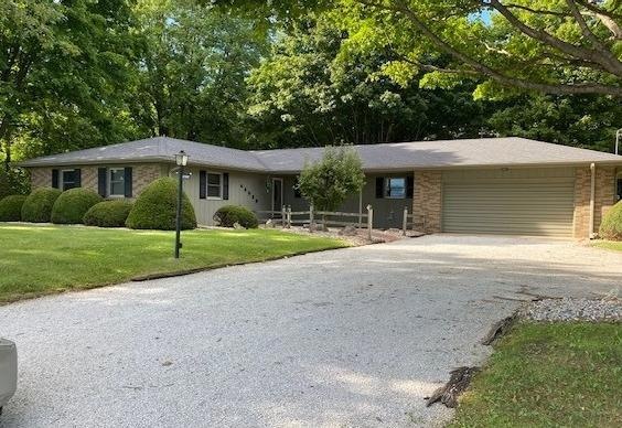 4553 W 150 N, La Porte, IN 46350 - photo 1