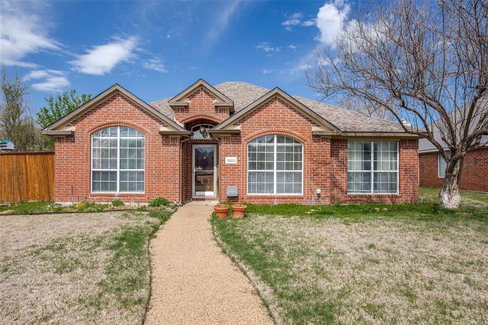 5805 Mckinley Ln, Richardson, TX 75082 - photo 1