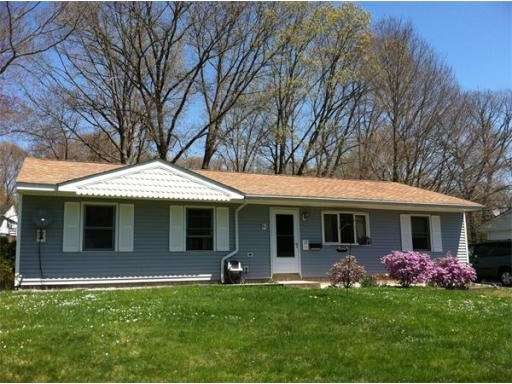 25 Susanne Dr, Whitinsville, MA 01588 - photo 1