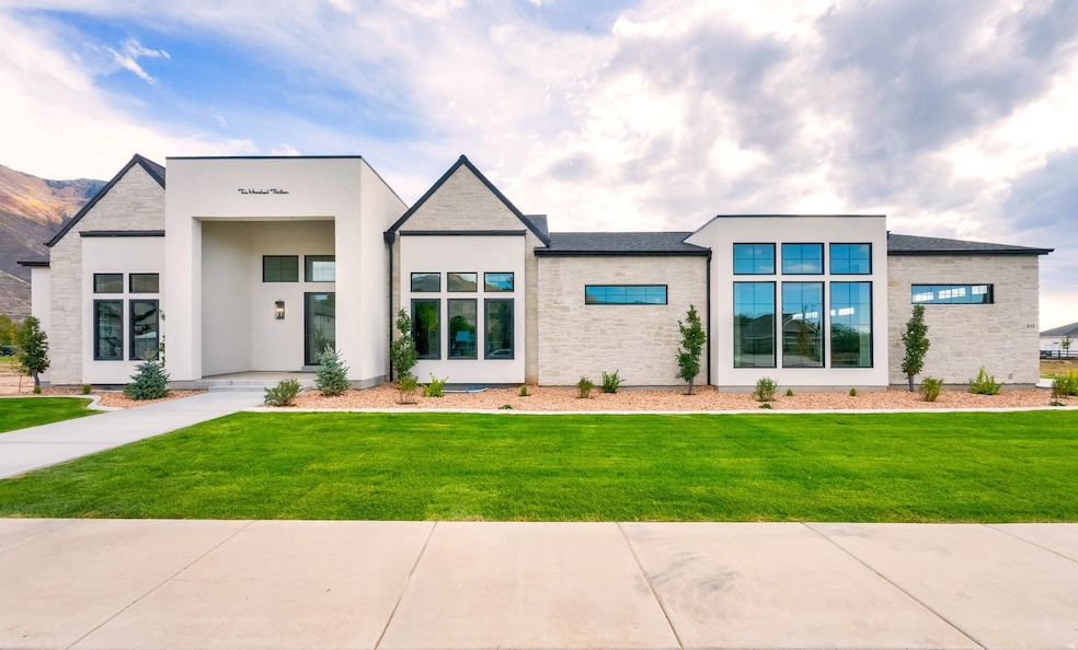 213 W 250 S, Mapleton, UT 84664 - photo 1