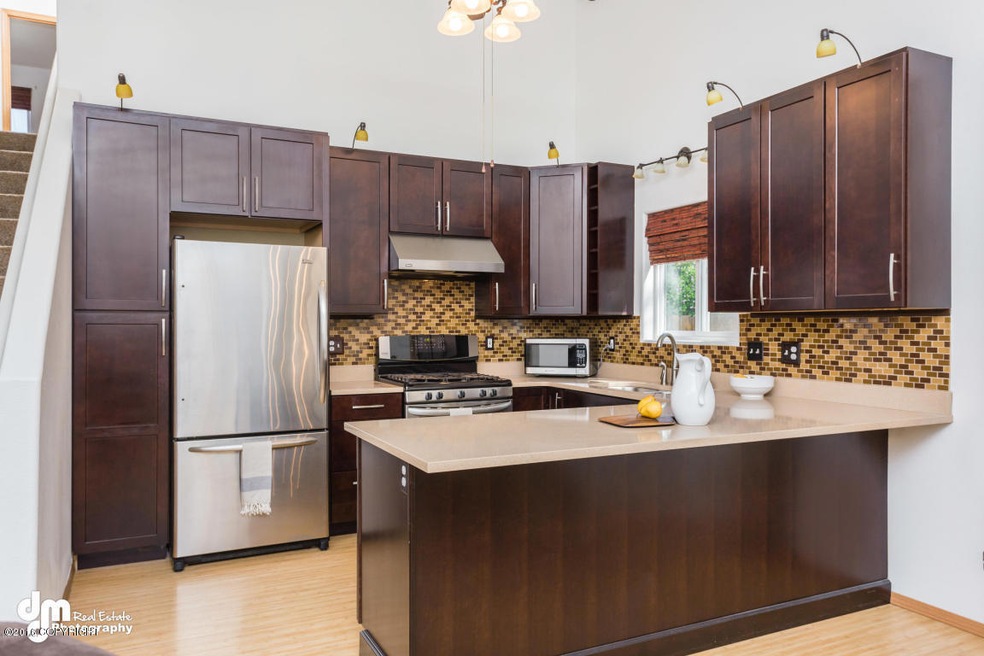 5940 Keyann Cir, Anchorage, AK 99504 - photo 1