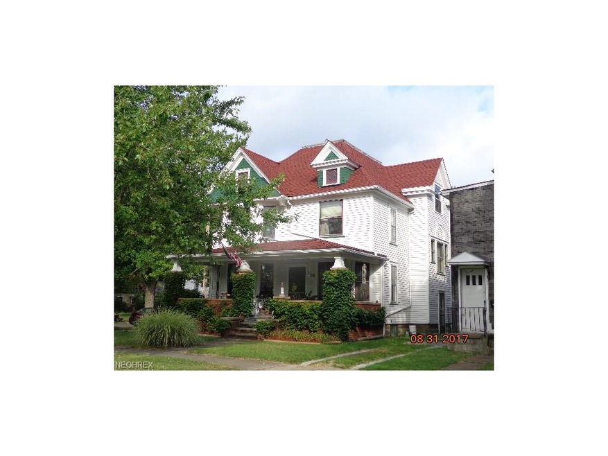 Recently painted exterior newer roof and mature la