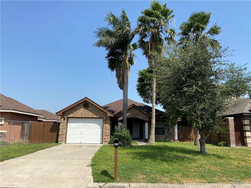 806 N 8th St, Alamo, TX 78516 - photo 1