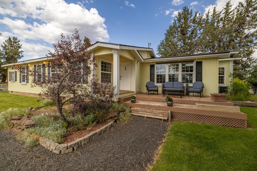 19085 Dayton Rd, Bend, OR 97703 - photo 1