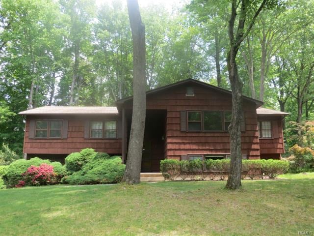 7 Whitefield Rd, Spring Valley, NY 10977 - photo 1