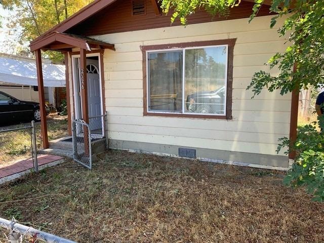 2328 Home Ave, Klamath Falls, OR 97601 - photo 1